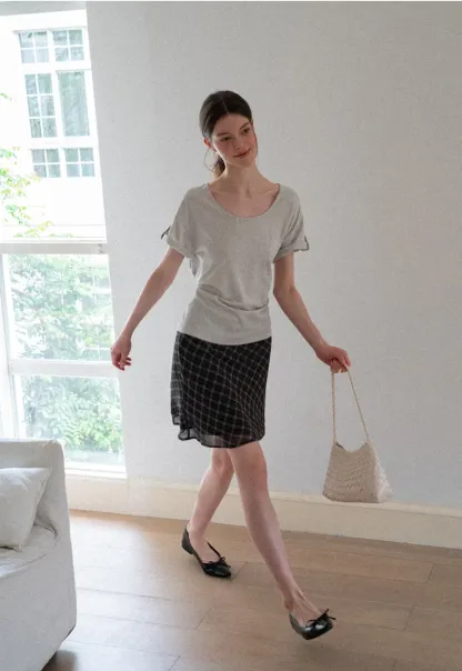 Relaxed Fit Round Neck Short Sleeve T Shirt