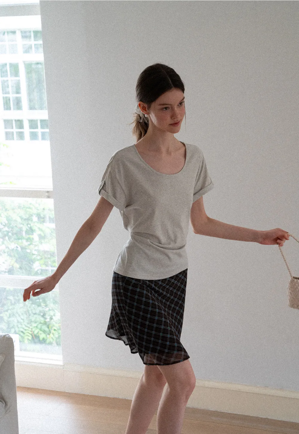 Relaxed Fit Round Neck Short Sleeve T Shirt