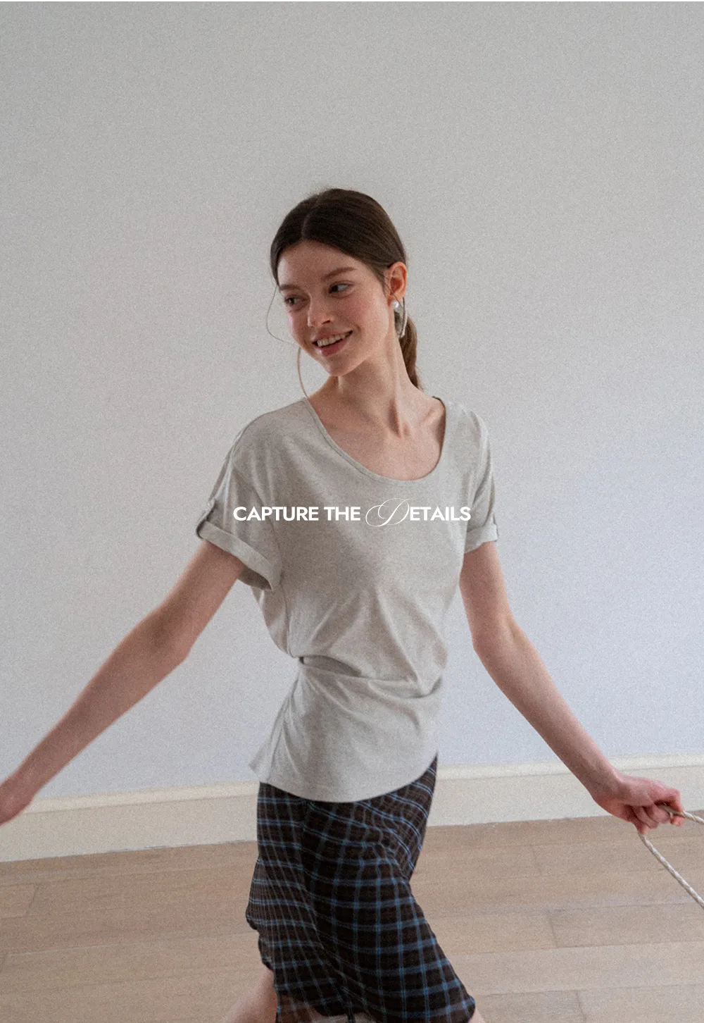 Relaxed Fit Round Neck Short Sleeve T Shirt