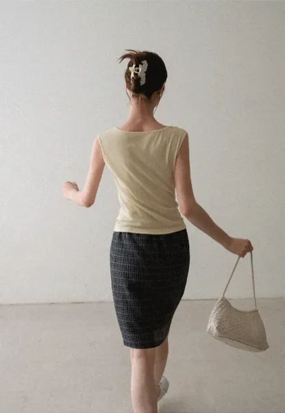 Cowl Neck Sleeveless Ribbed Knit Top
