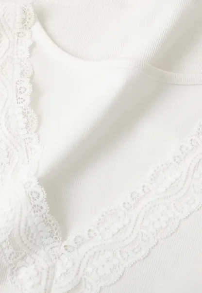 Lace Trim V Neck Short Sleeve T Shirt