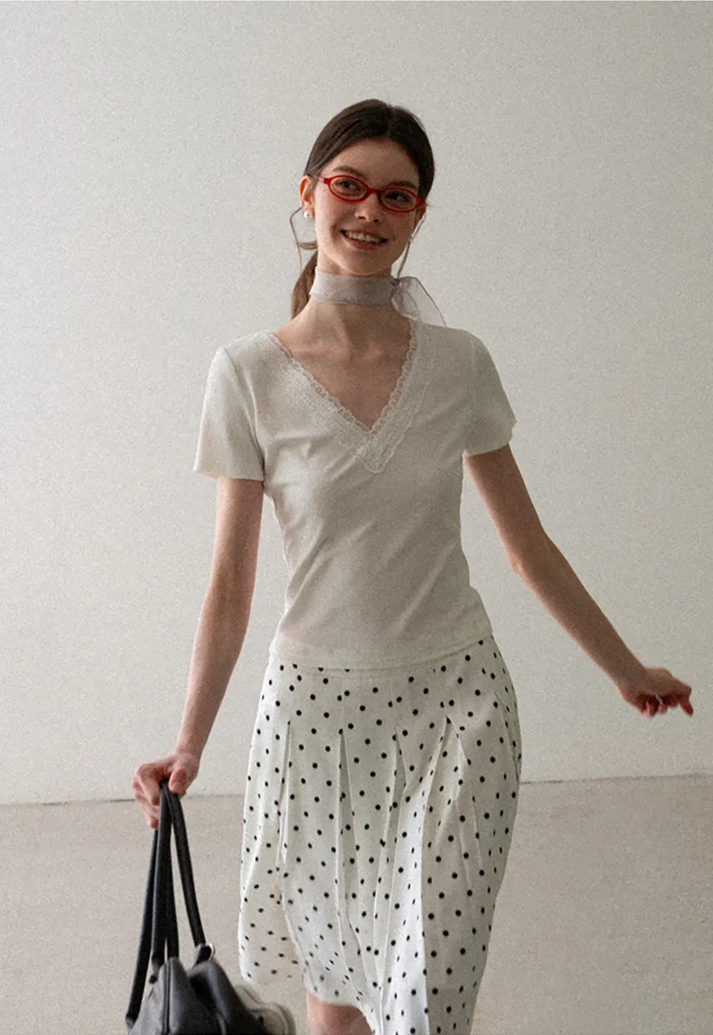 Lace Trim V Neck Short Sleeve T Shirt