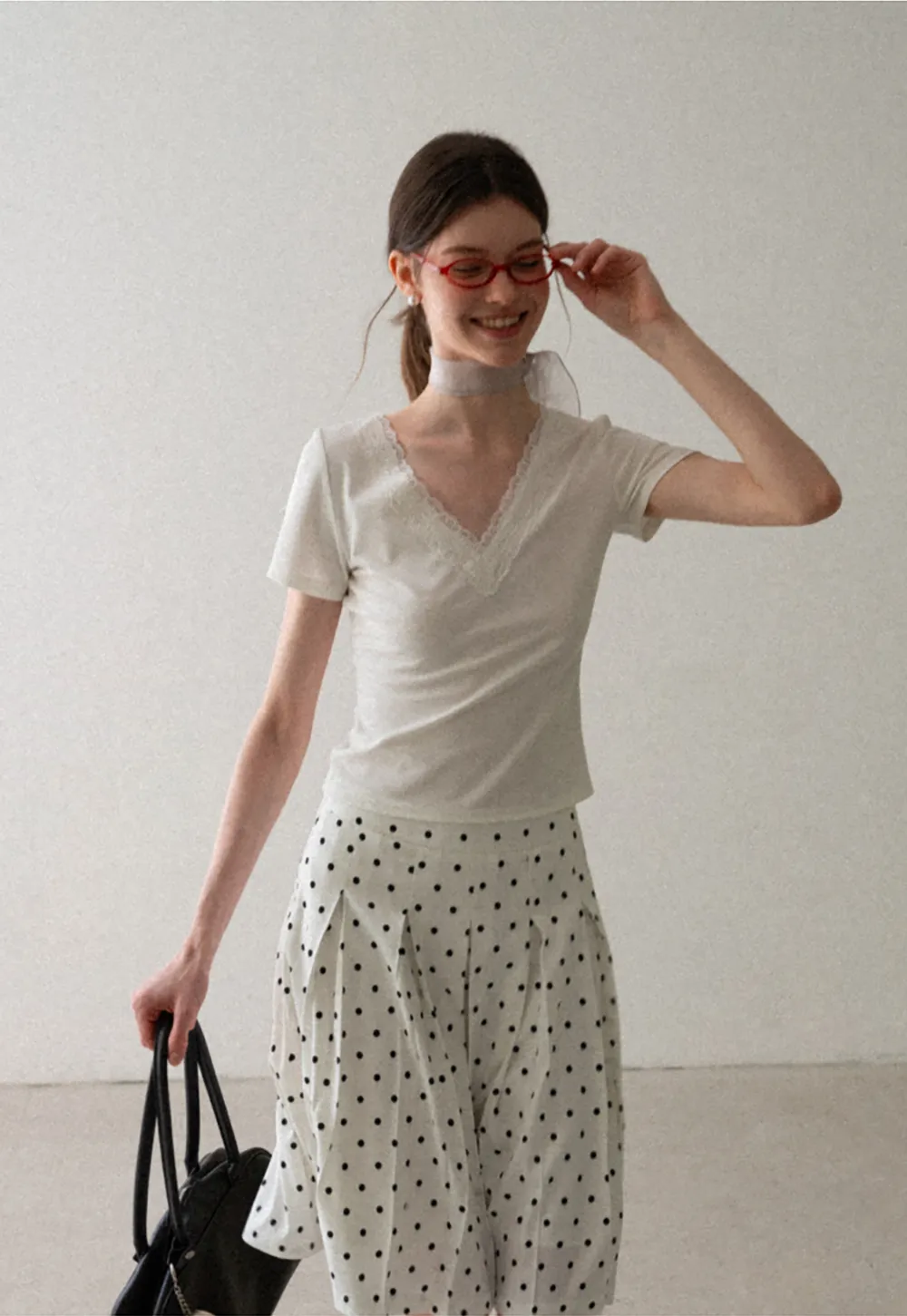 Lace Trim V Neck Short Sleeve T Shirt