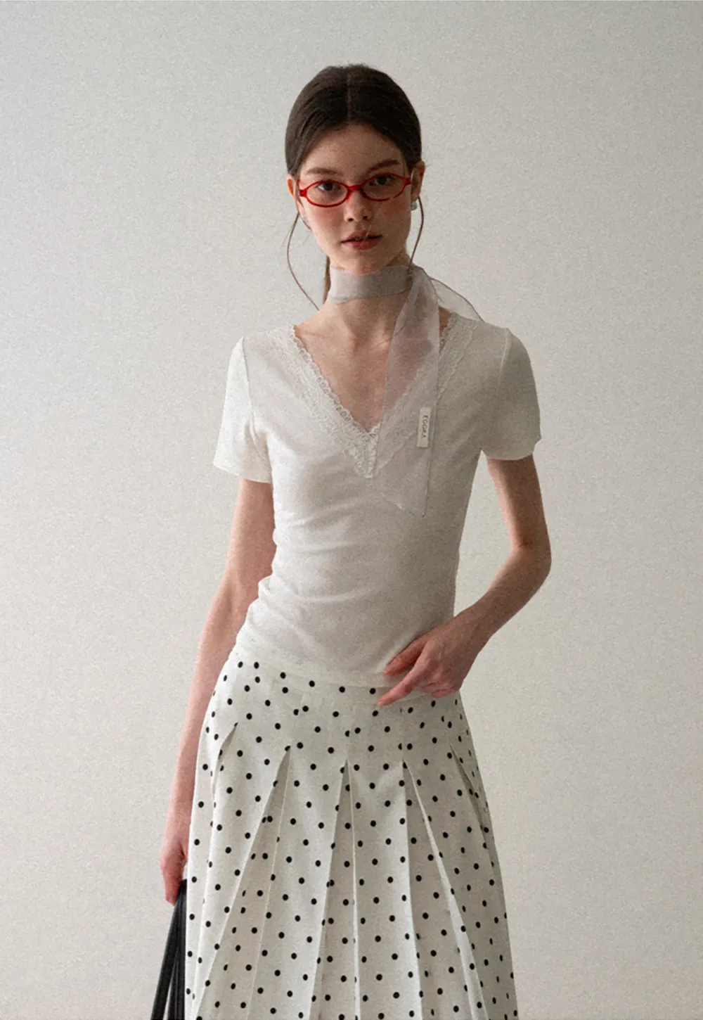 Lace Trim V Neck Short Sleeve T Shirt