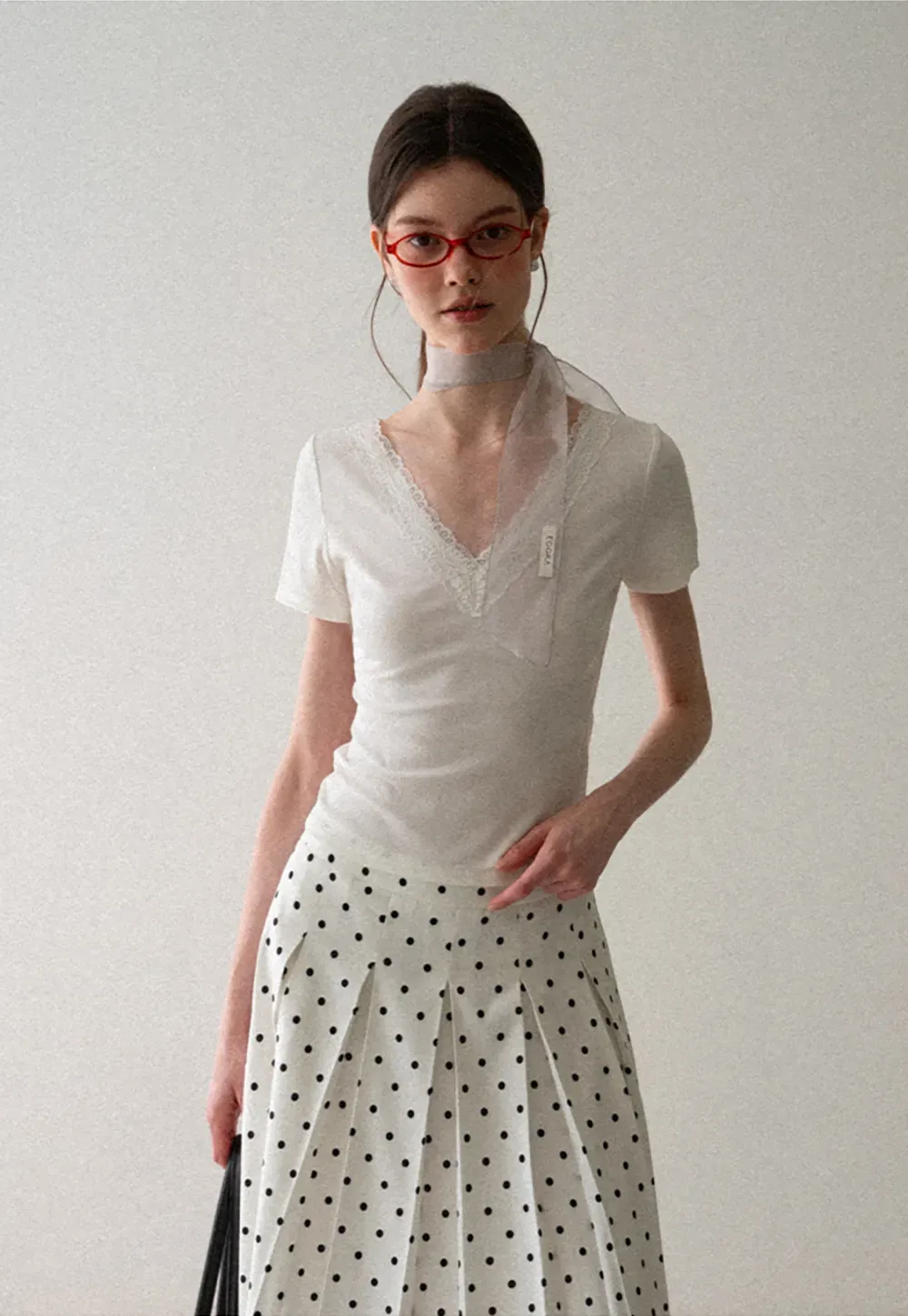 Lace Trim V Neck Short Sleeve T Shirt