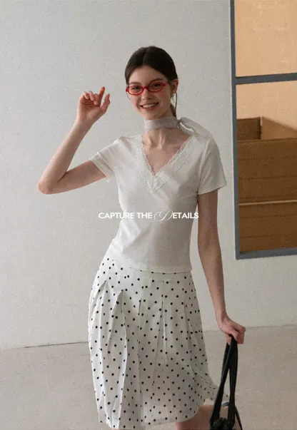Lace Trim V Neck Short Sleeve T Shirt