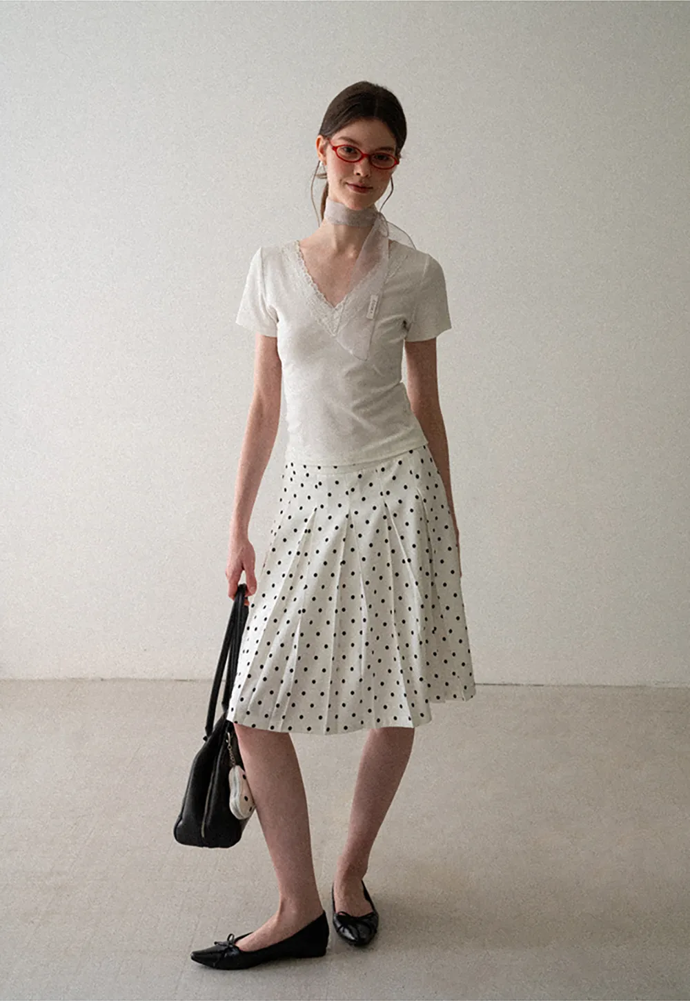 Lace Trim V Neck Short Sleeve T Shirt