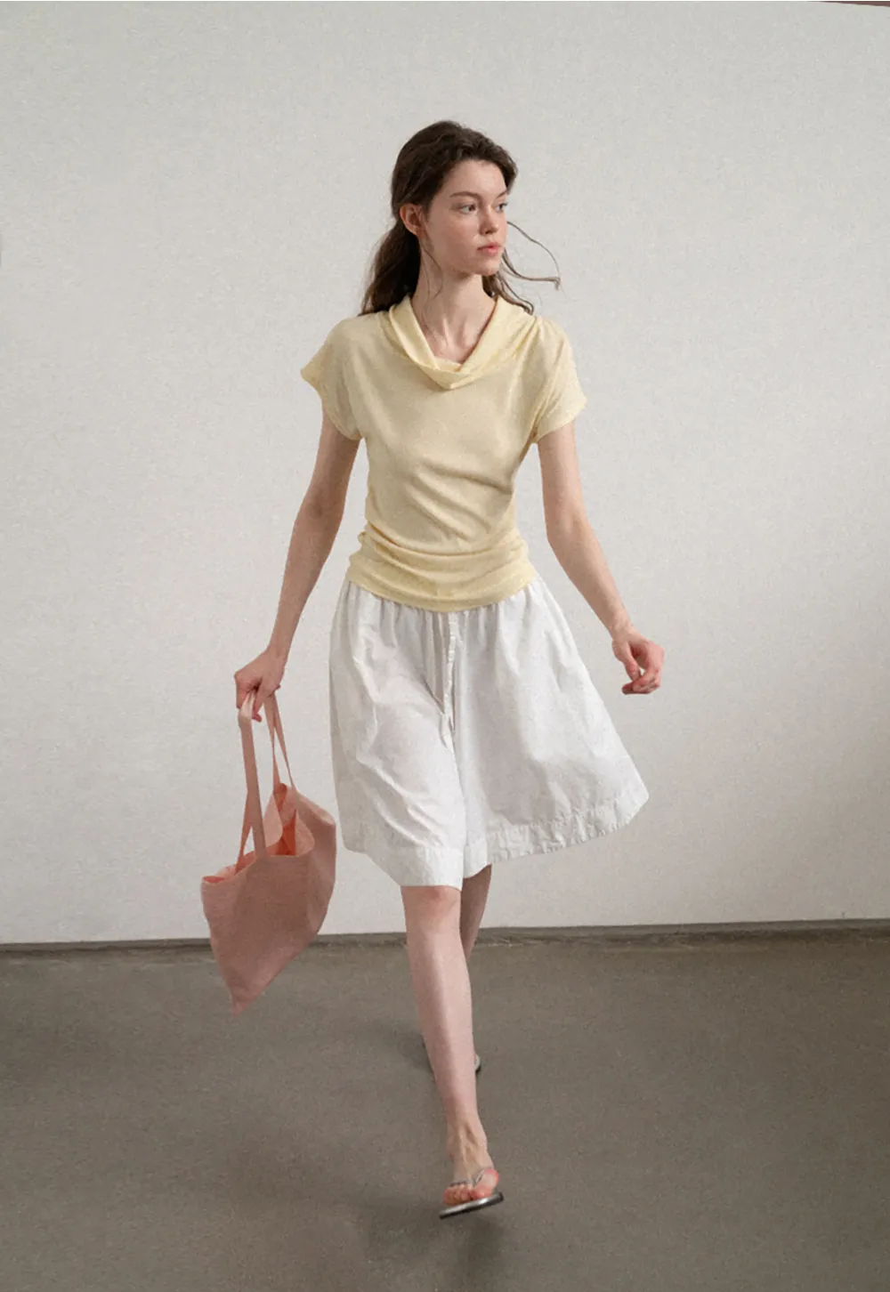 Short Sleeve T Shirt with Ruched Hem