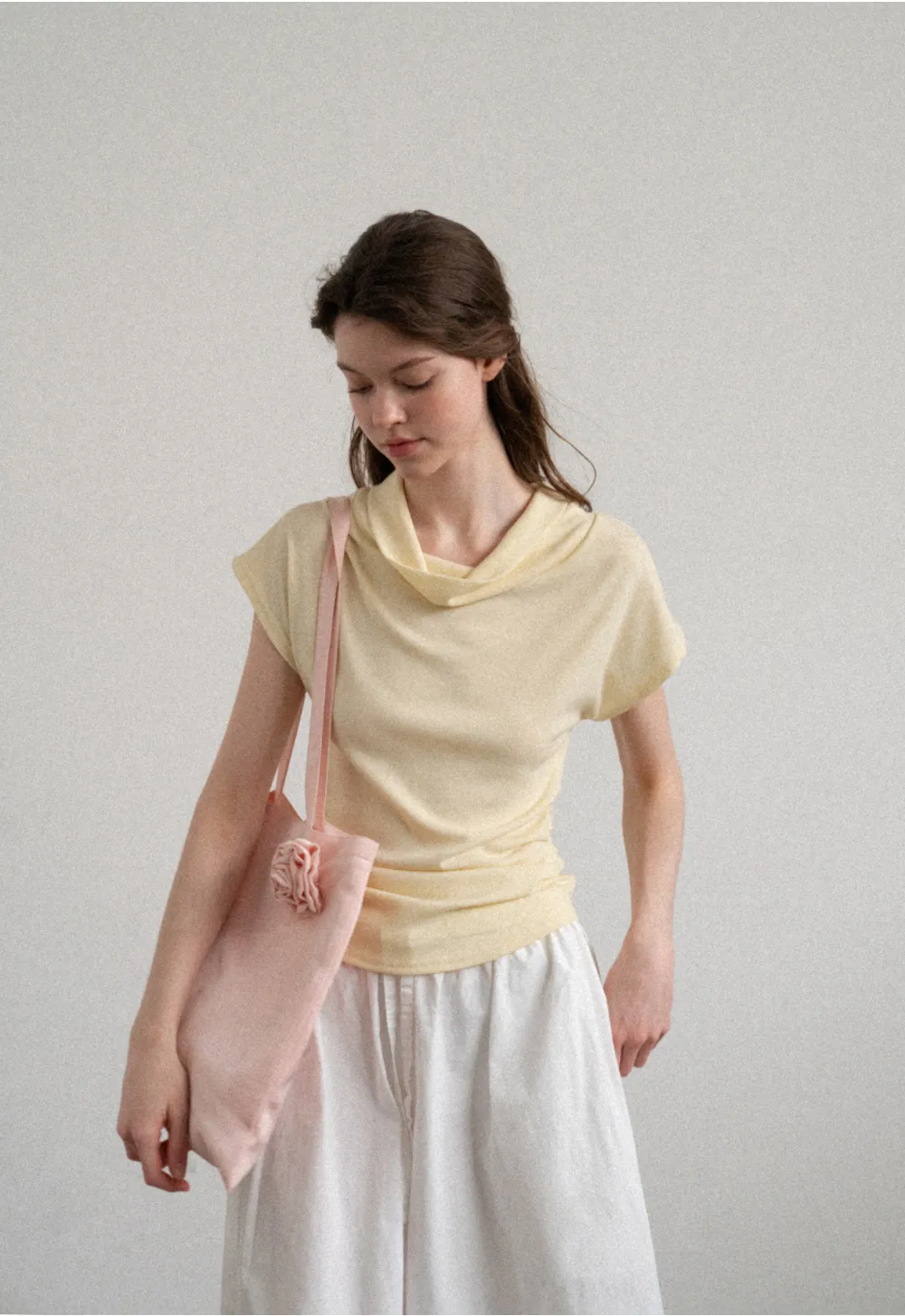 Short Sleeve T Shirt with Ruched Hem