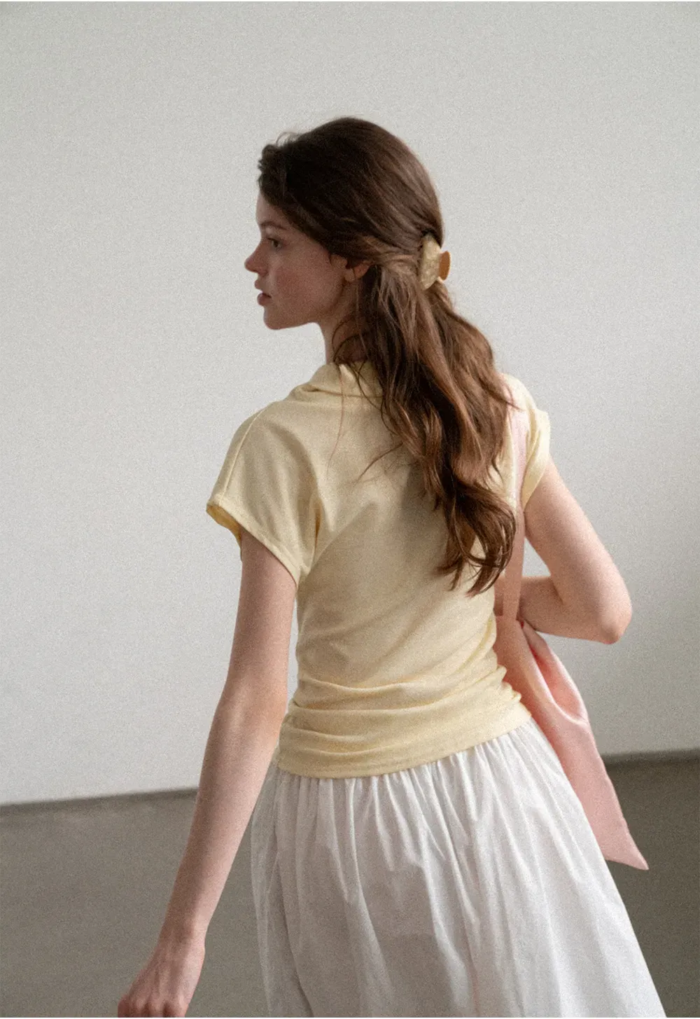 Short Sleeve T Shirt with Ruched Hem