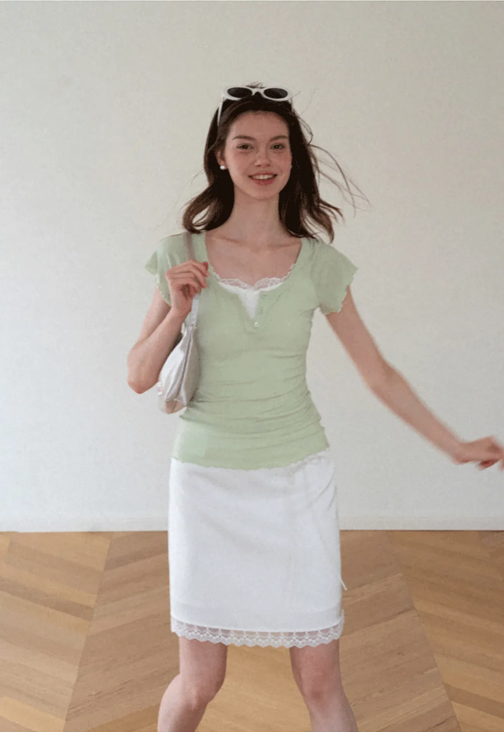 Lace Trim V Neck Short Sleeve T Shirt