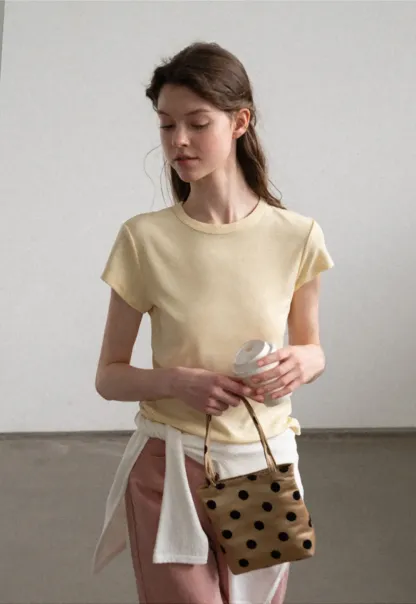 Round Neck Short Sleeve Fitted T Shirt