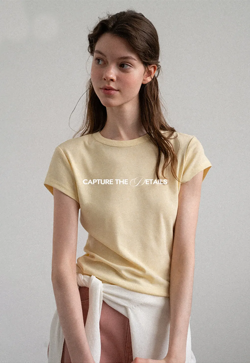 Round Neck Short Sleeve Fitted T Shirt