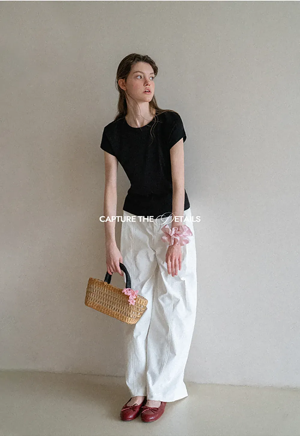 Round Neck Short Sleeve Fitted T Shirt