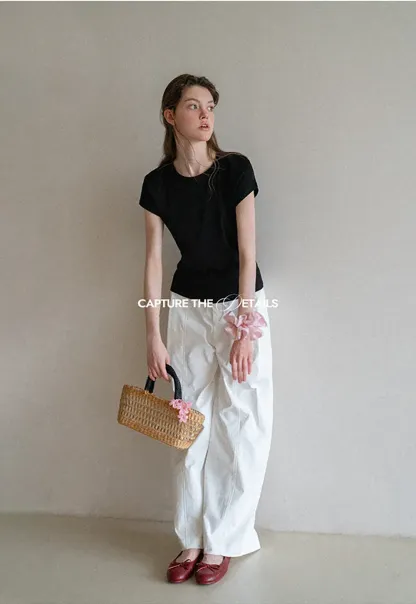 Round Neck Short Sleeve Fitted T Shirt