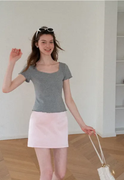 Scalloped Hem V Neck Short Sleeve Knit Tshirt