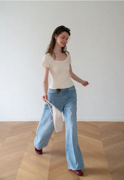 Scalloped Hem V Neck Short Sleeve Knit Tshirt