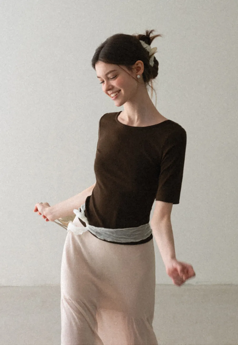 Cropped Ribbed Knit Short Sleeve Top