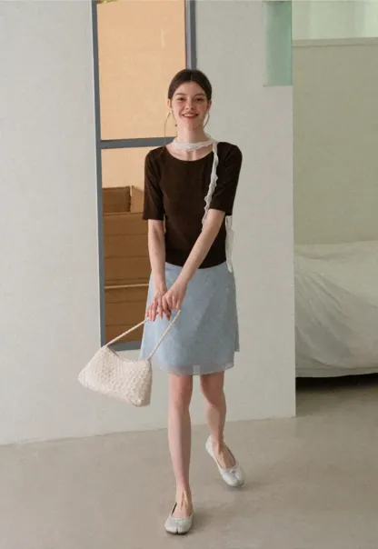 Cropped Ribbed Knit Short Sleeve Top