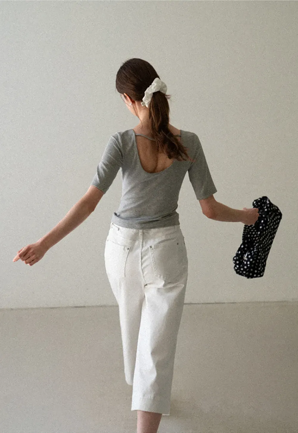 Cropped Ribbed Knit Short Sleeve Top