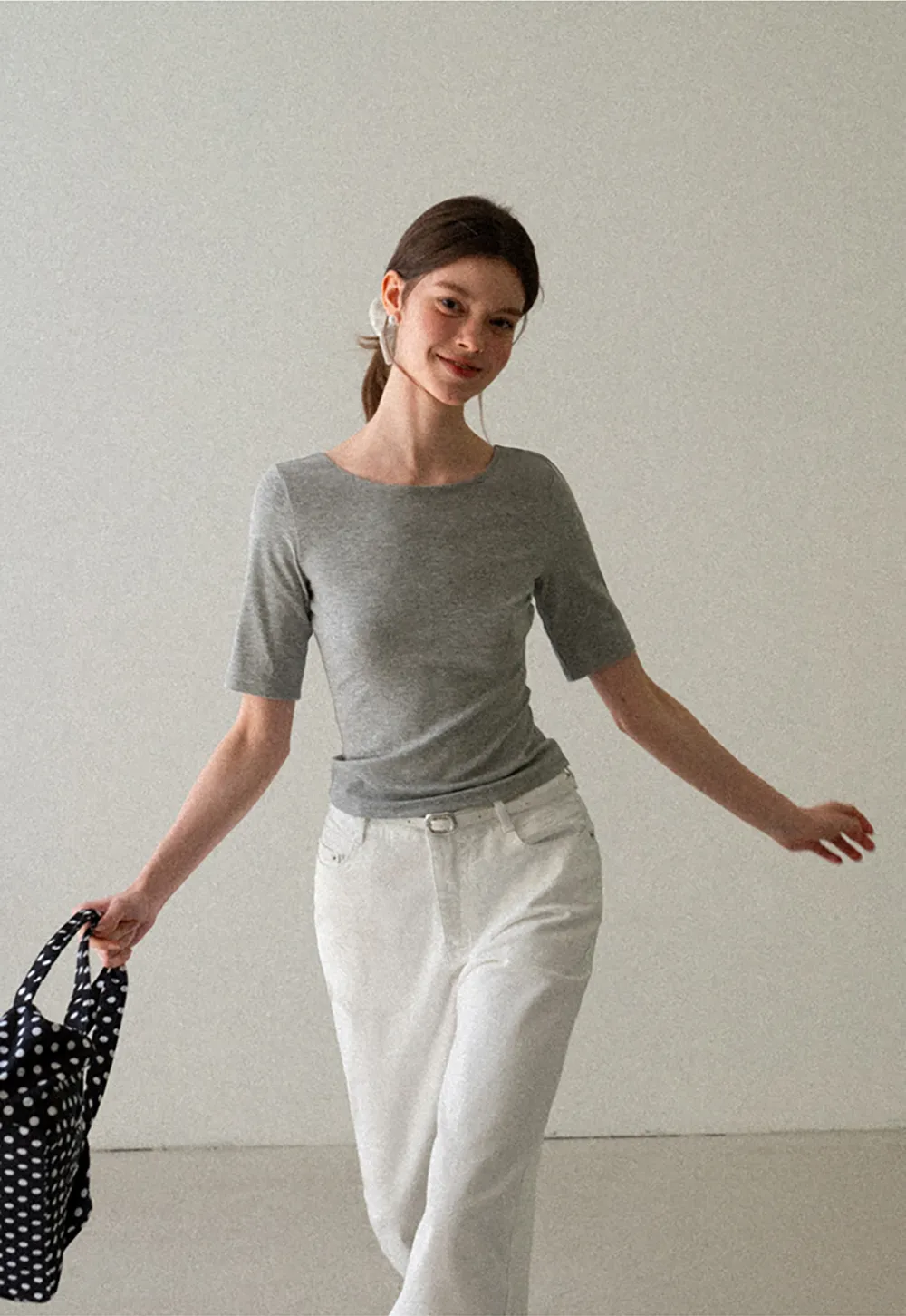 Cropped Ribbed Knit Short Sleeve Top