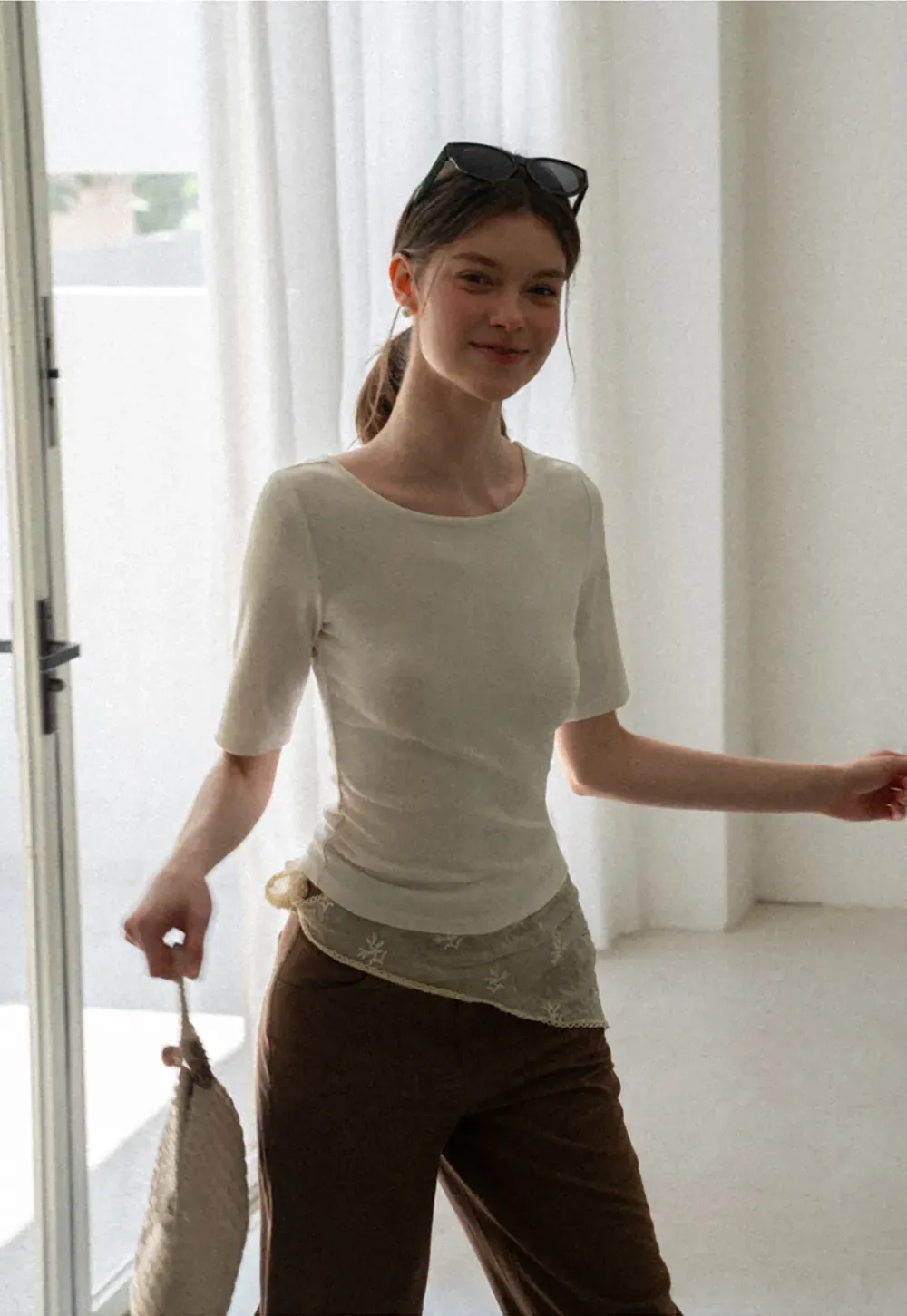 Cropped Ribbed Knit Short Sleeve Top