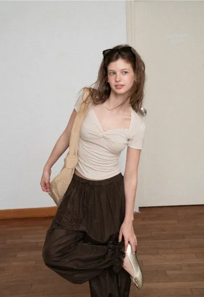 Twist Front Cropped Short Sleeve Top