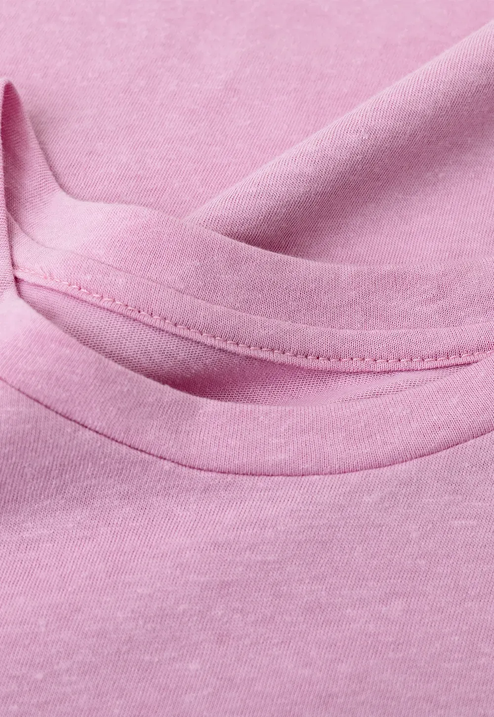 Embroidered Bow Detail Crew Neck Short Sleeve Tshirt