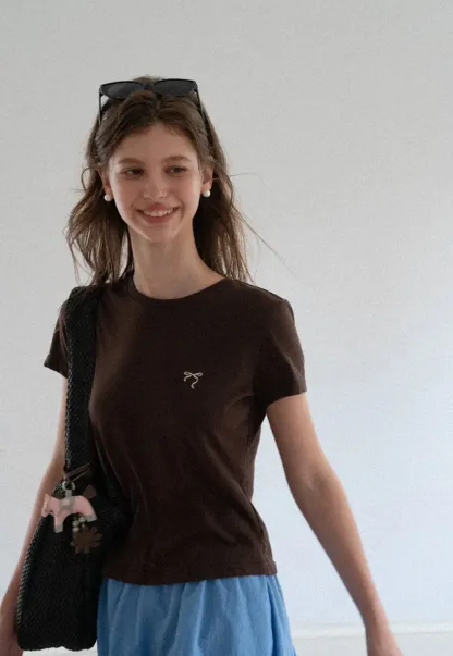 Embroidered Bow Detail Crew Neck Short Sleeve Tshirt