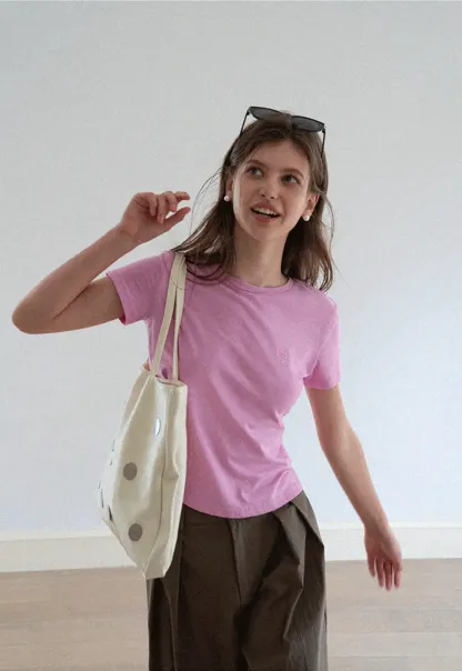 Embroidered Bow Detail Crew Neck Short Sleeve Tshirt