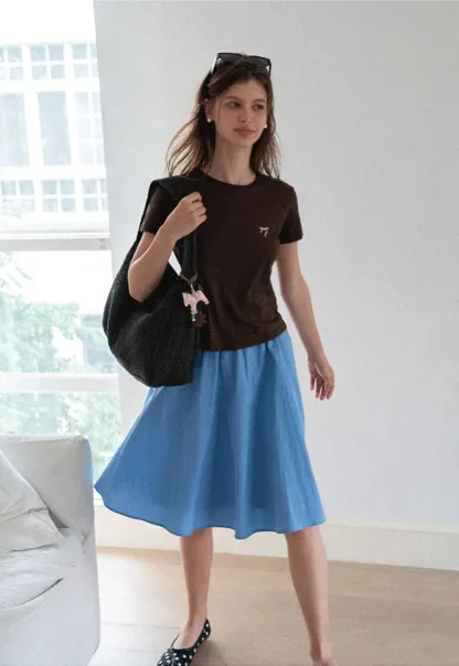 Embroidered Bow Detail Crew Neck Short Sleeve Tshirt