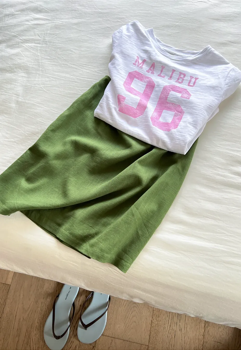 Cropped Graphic Print Short Sleeve Tshirt