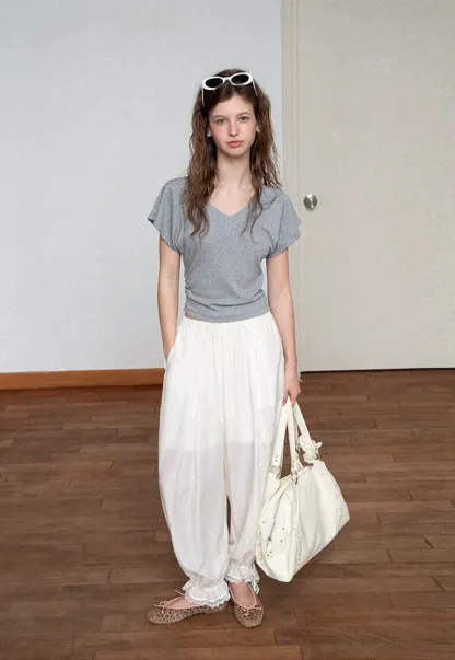 Side Ruched V Neck Short Sleeve T Shirt