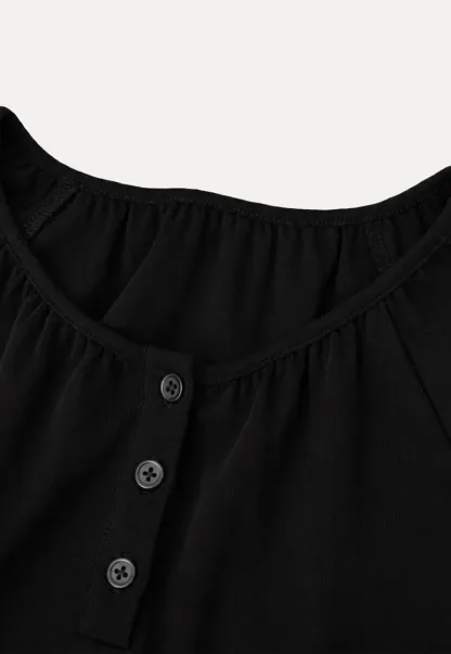 Short Sleeve Henley Neck Tshirt