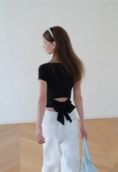 Back Cutout Bow Tie Cropped Tshirt