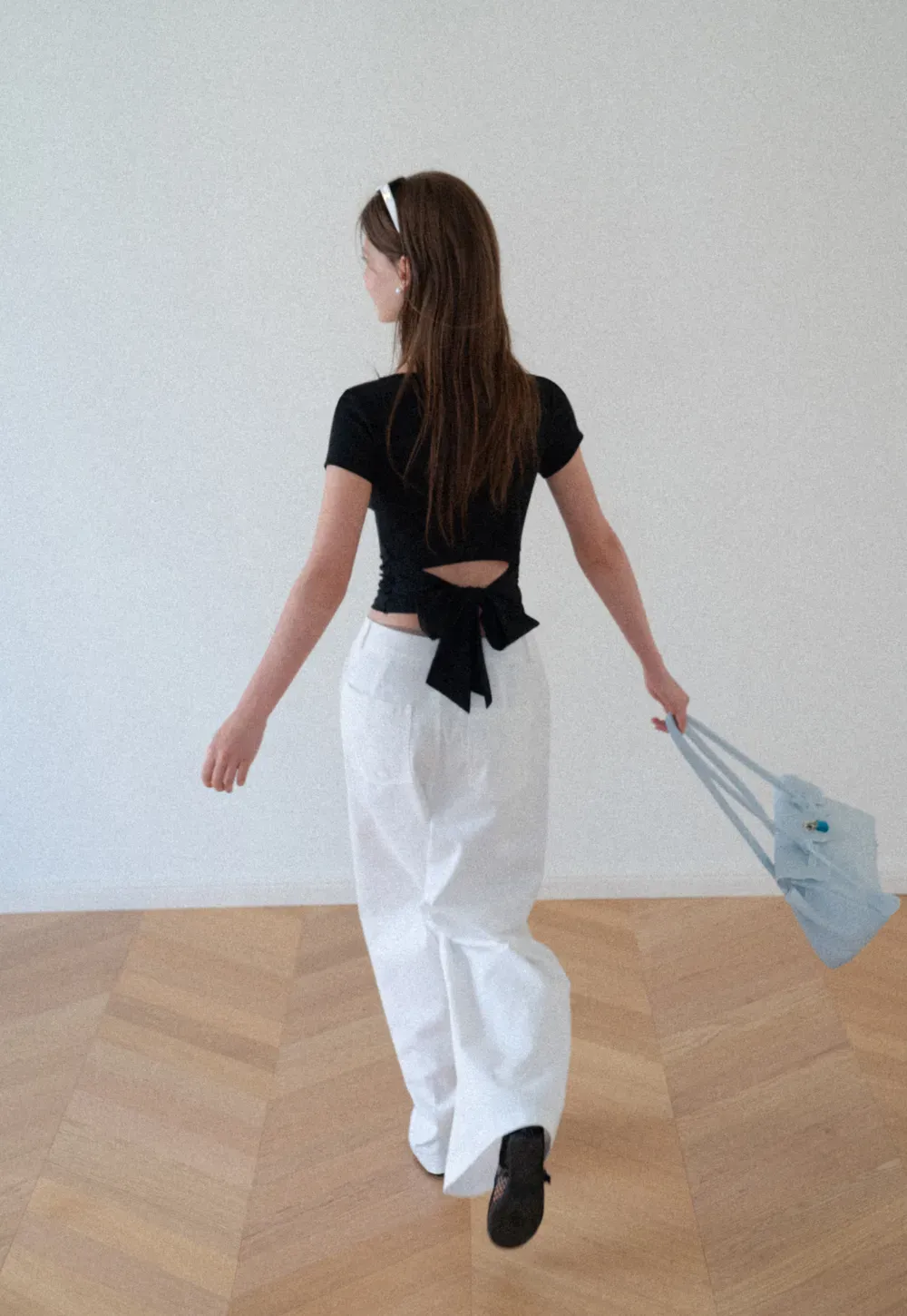 Back Cutout Bow Tie Cropped Tshirt