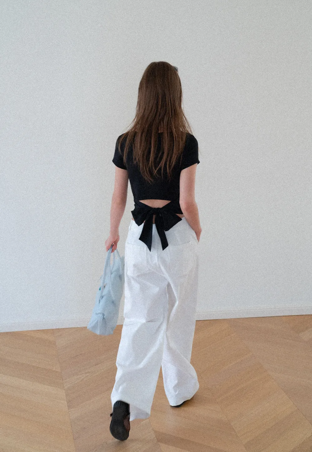 Back Cutout Bow Tie Cropped Tshirt