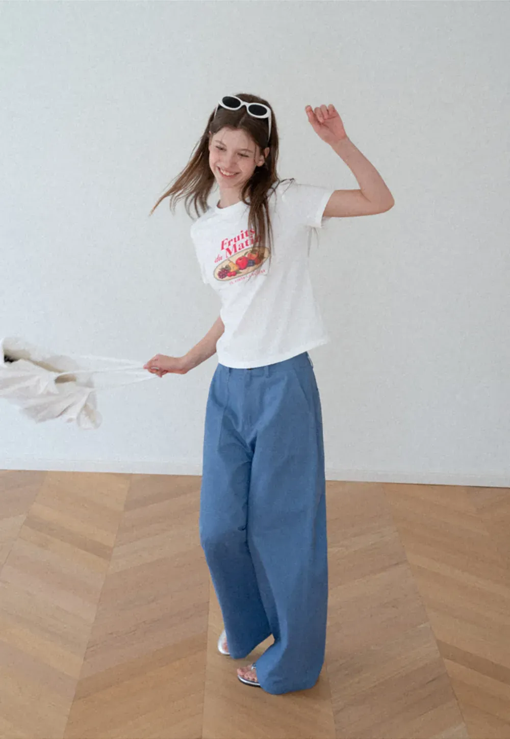 Cropped Graphic Print Tshirt