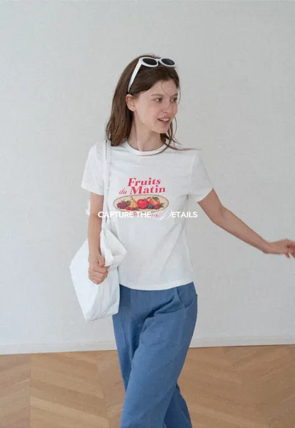 Cropped Graphic Print Tshirt