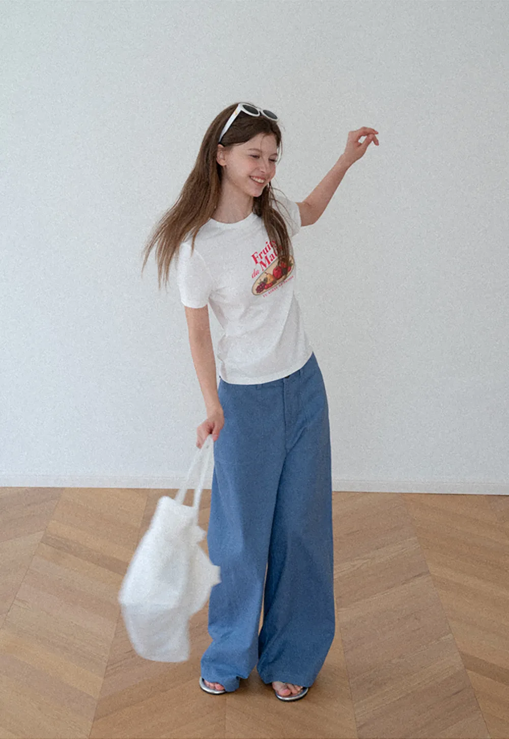 Cropped Graphic Print Tshirt