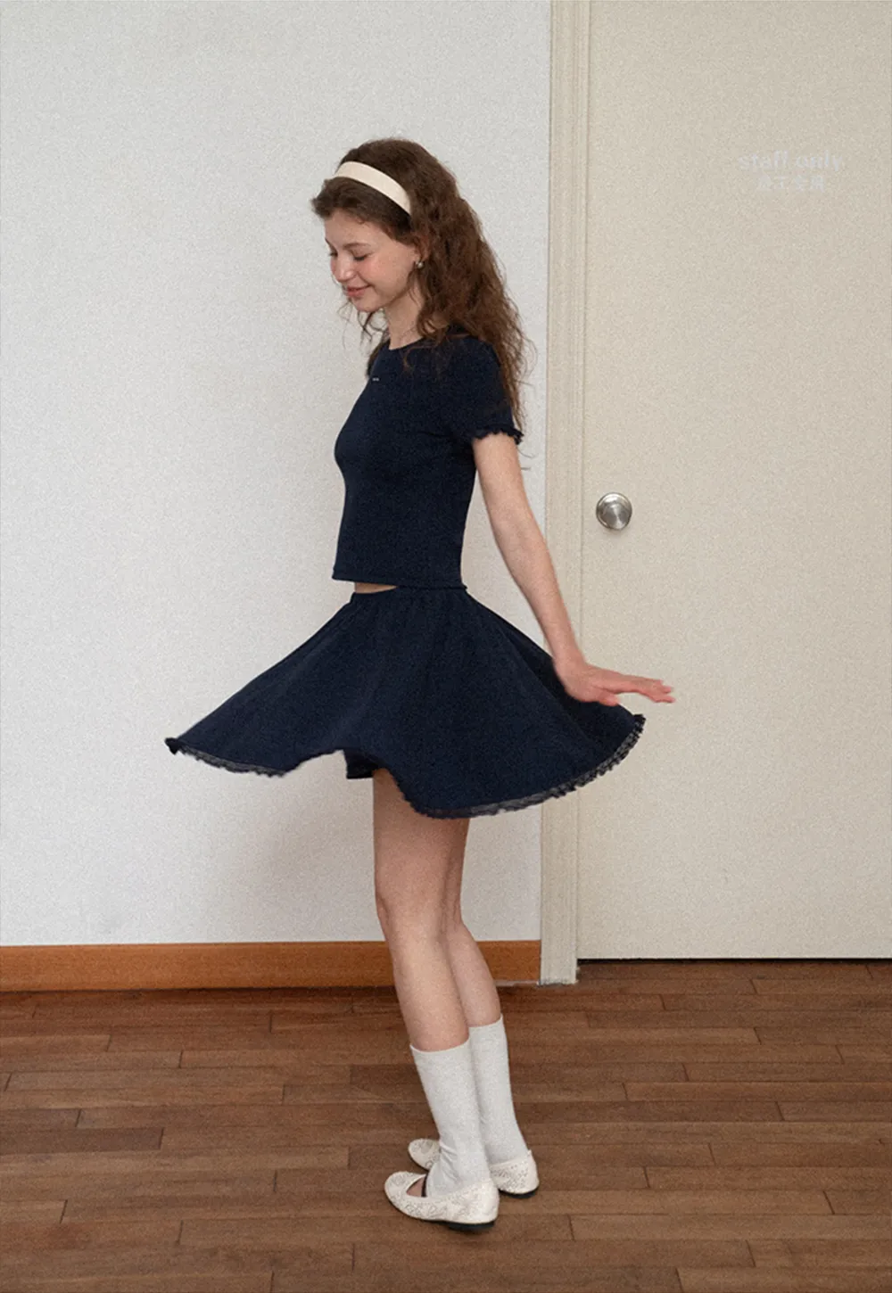 Cropped Ribbed Knit Top with Lace Trim and Flared Skirt