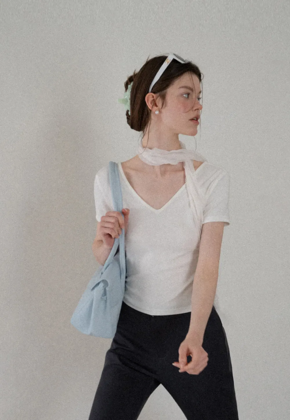 V Neck Short Sleeve Knit Top