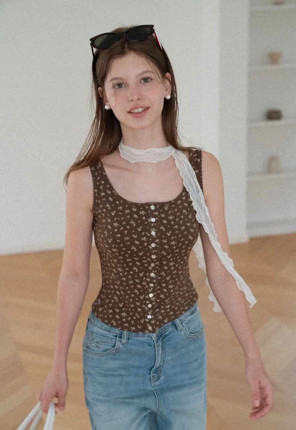 Floral Print Button Front Tank Top with Lace Trim