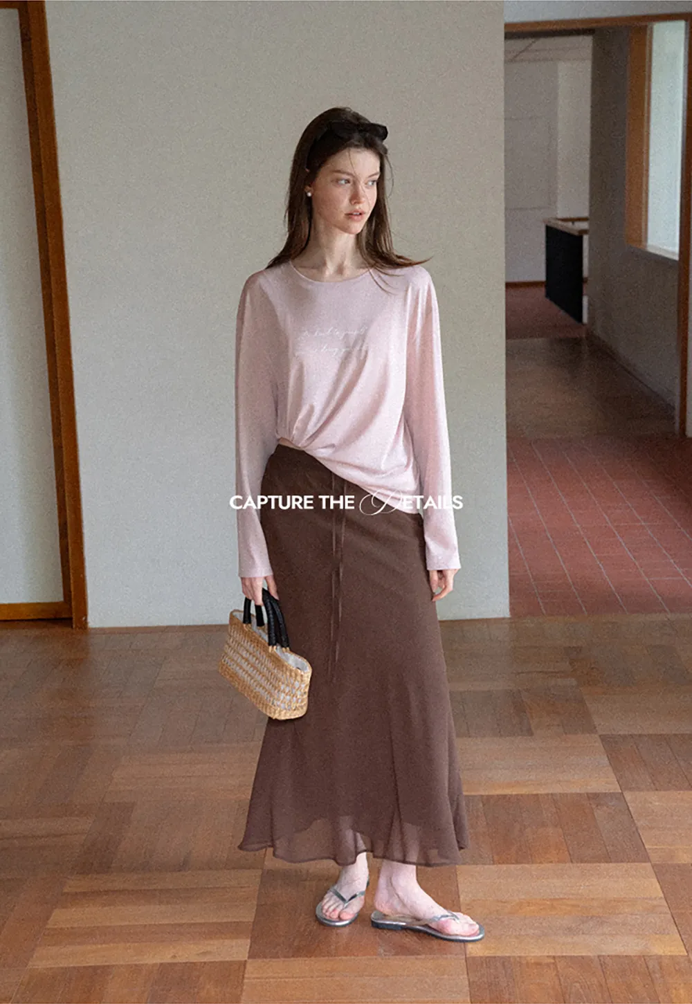 Twisted Front Cropped Long Sleeve T Shirt