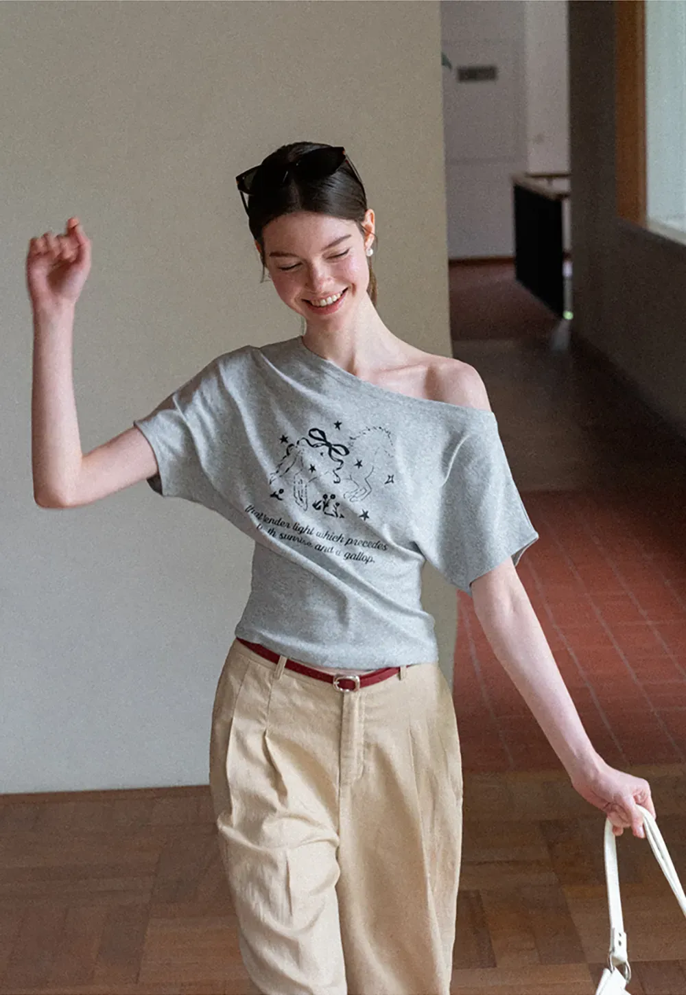Asymmetrical Neckline Graphic Print T-shirt