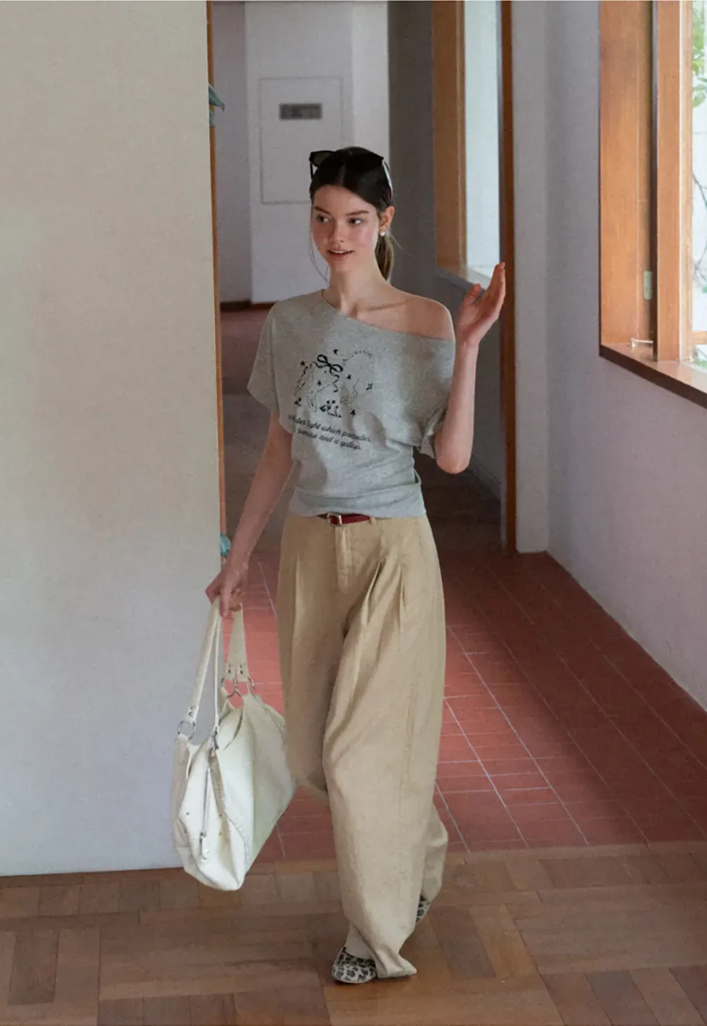 Asymmetrical Neckline Graphic Print T-shirt