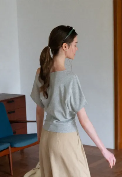 Asymmetrical Neckline Graphic Print T-shirt