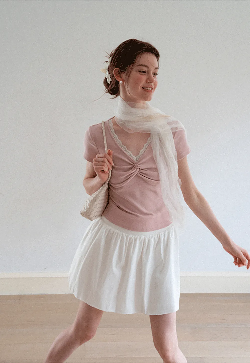 Lace Trim V Neck Twist Front Short Sleeve T Shirt