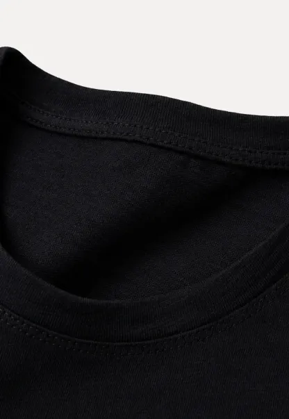 T-shirt court avec détail de nœud sur le côté