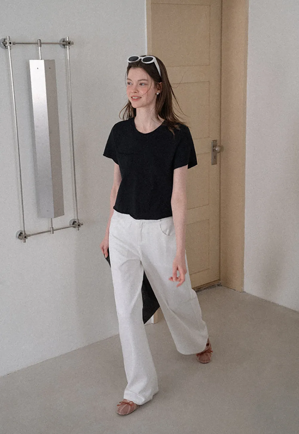 T-shirt court avec détail de nœud sur le côté